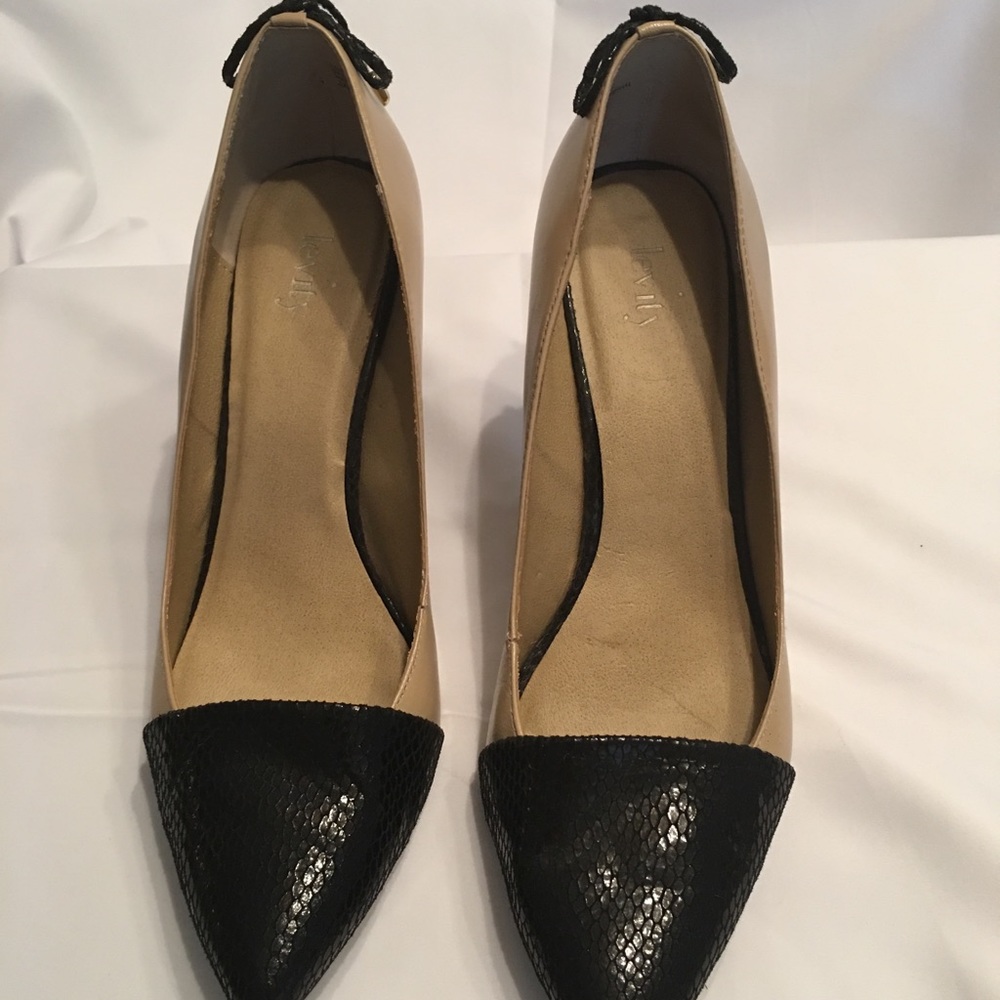 Levity Shoes